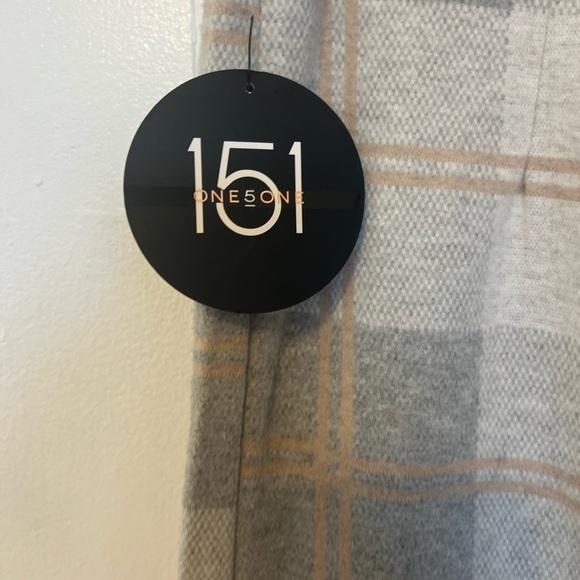 Women’s Plaid Pencil Skirt - Size Large - Picture 3 of 6